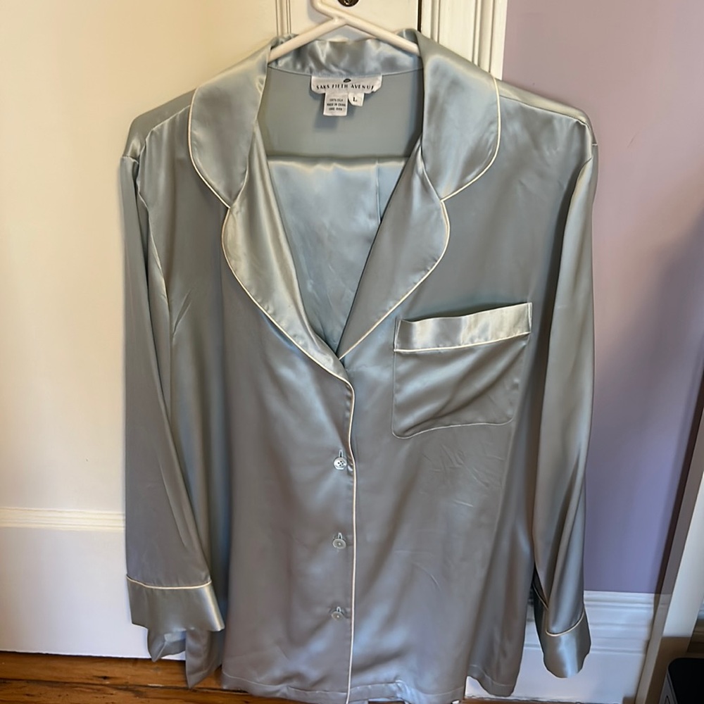 Saks fifth avenue silk pajamas